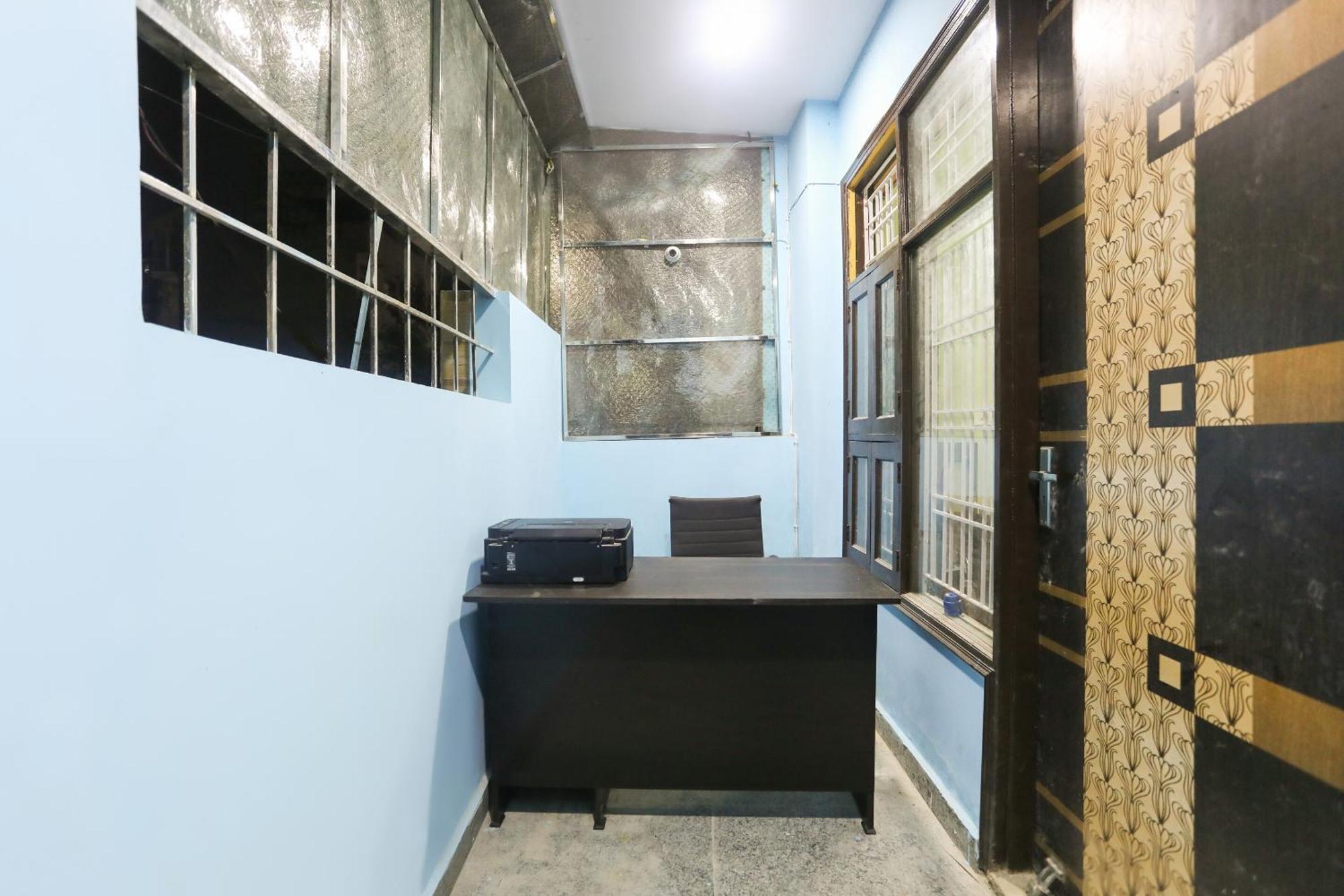 Hotel O Gdd Kuteer Noida Bagian luar foto