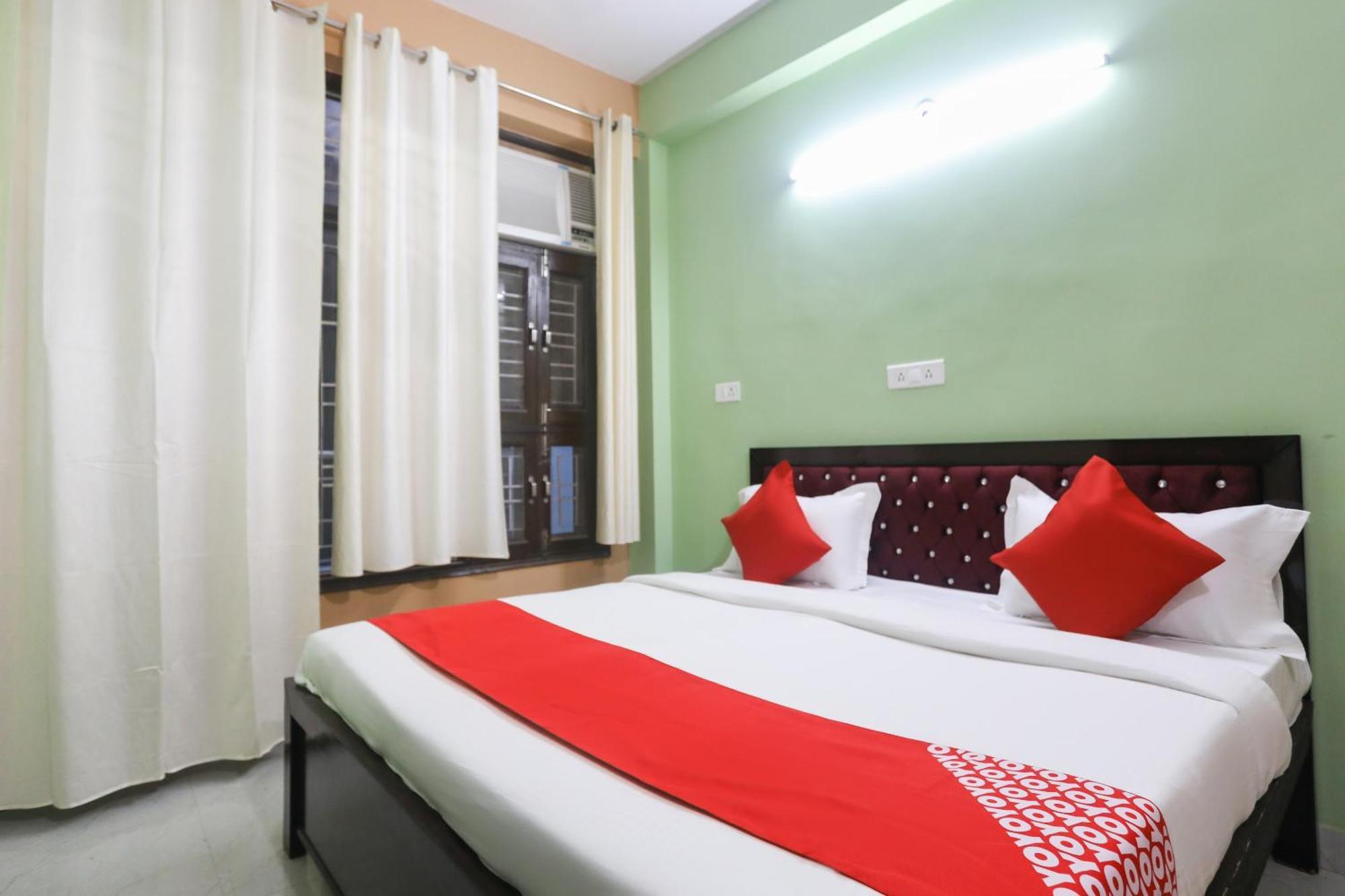 Hotel O Gdd Kuteer Noida Bagian luar foto